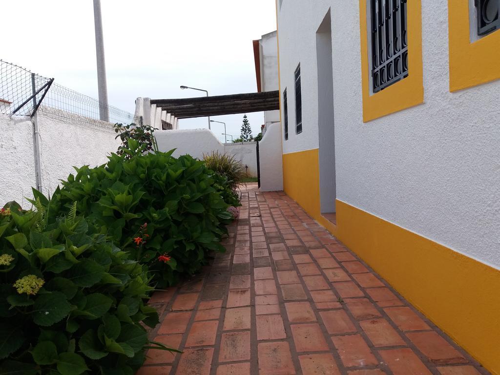 וילה נובה דה מילפונטס Casa Das Hortencias By Alojamentos Vitinho - Vila Nova Milfontes מראה חיצוני תמונה
