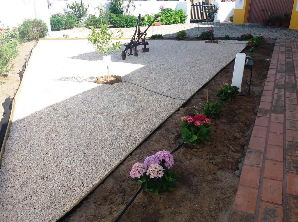 וילה נובה דה מילפונטס Casa Das Hortencias By Alojamentos Vitinho - Vila Nova Milfontes מראה חיצוני תמונה