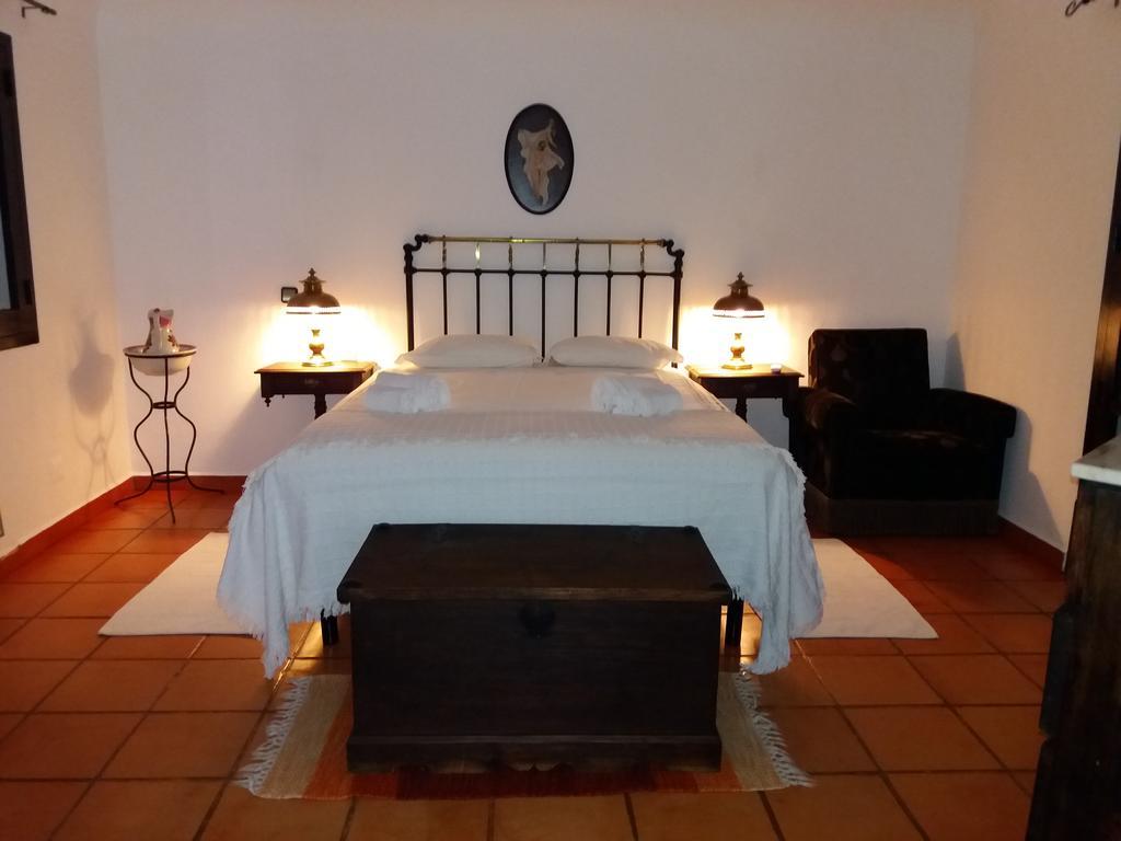 וילה נובה דה מילפונטס Casa Das Hortencias By Alojamentos Vitinho - Vila Nova Milfontes מראה חיצוני תמונה